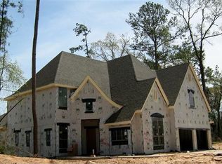 207 Greylake Pl NE, The Woodlands, TX 77354