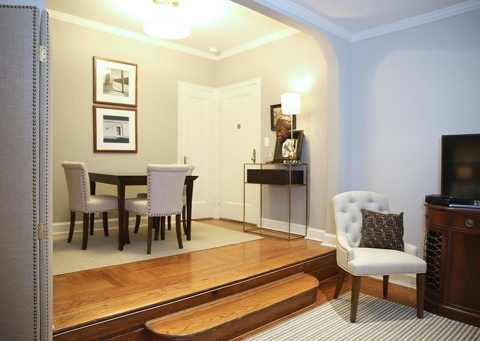 1st image of 225 E 74th St APT 3D
