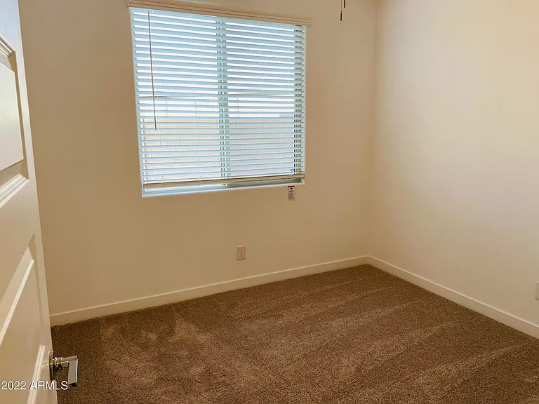 24530 N 164th Dr — Photo 14