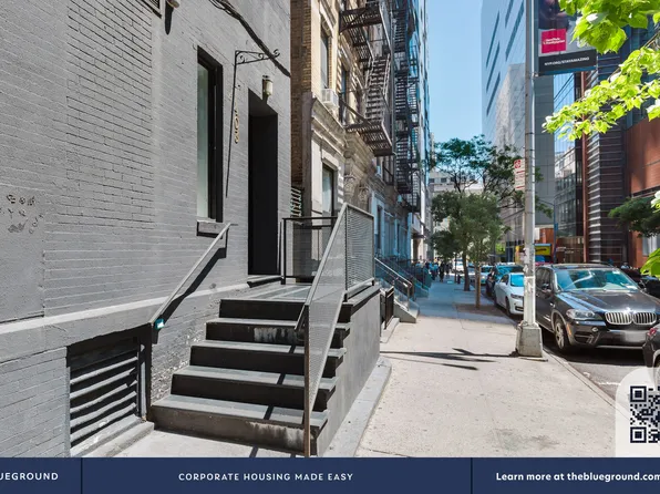 403 East 69th Street image 16 of 17