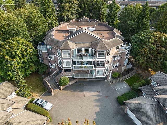 1st image of 6866 Nicholson Rd #303