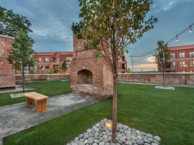 Echelon Apartments at Innovation Campus — Photo 17