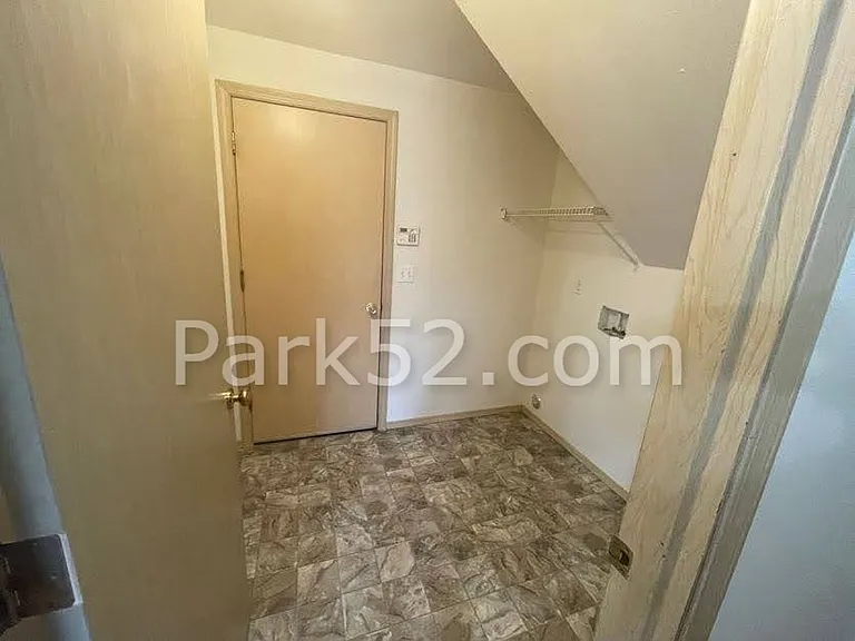 1425 82nd Street Ct E — Photo 7