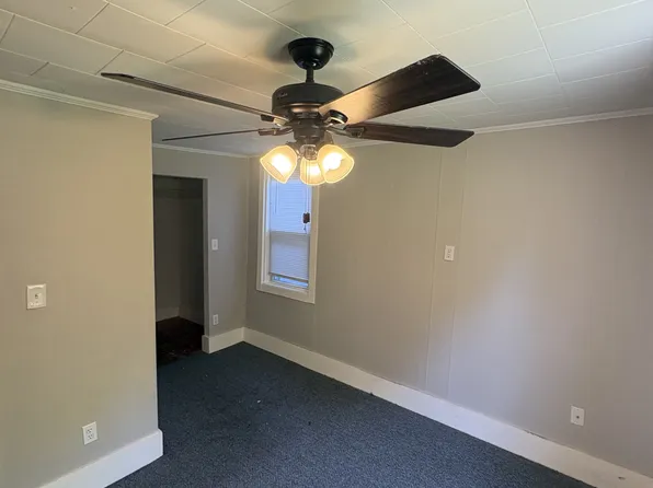 88 Linden St, New Bedford, MA