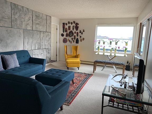 4th image of 6110 24th Ave NW APT 202