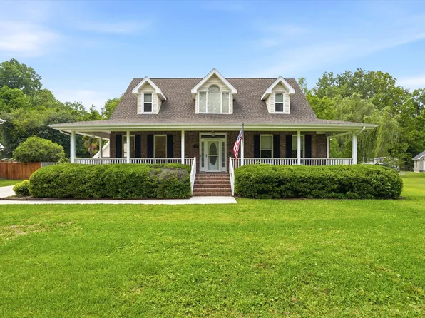 1539 Cedar Ave, Moncks Corner, SC 29461