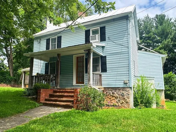 1326 Old New Windsor Rd, New Windsor, MD 21776