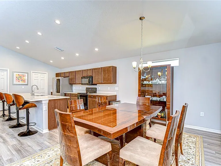 6731 Castle Green Pl — Photo 22