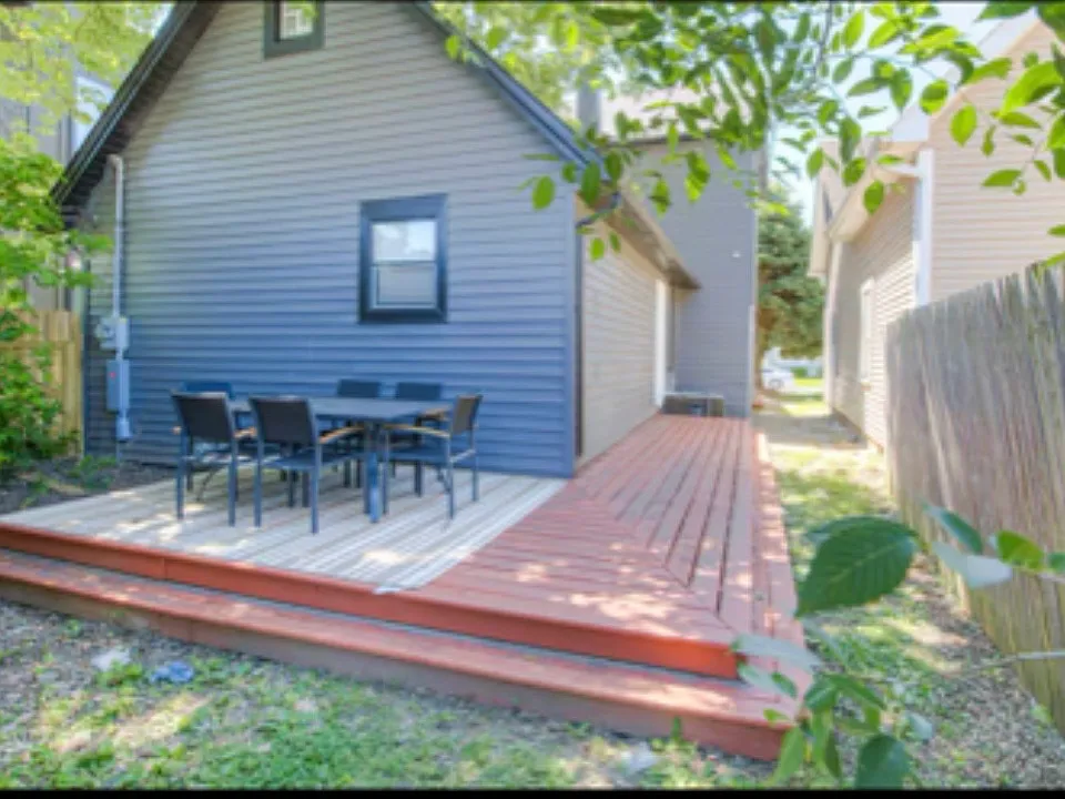 350 Terrace Ave