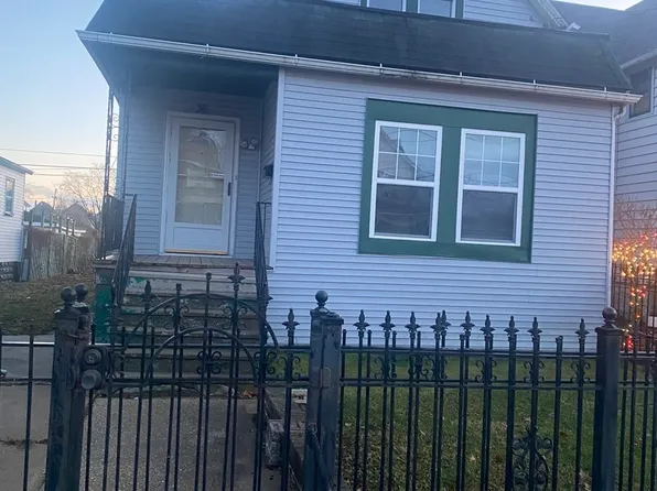 36 Hickory St, Chicago Heights, IL 60411