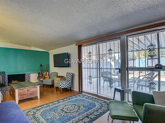 4th image of 3138 Burnham Ave