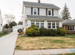 3135 Maeterlinck Ave, Toledo, OH 43614