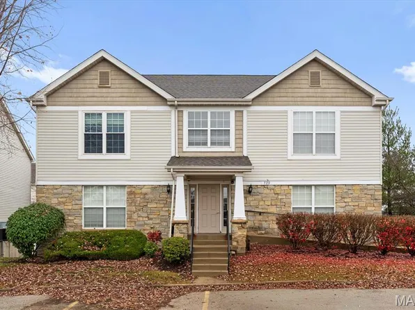 729 Tower Grove Dr #C, Fairview Heights, IL 62208