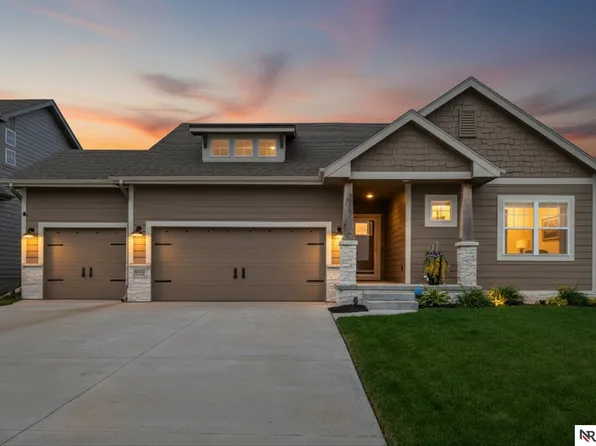 4410 S 213th St, Elkhorn, NE 68022