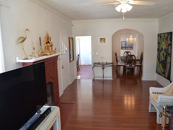Living Room looking South