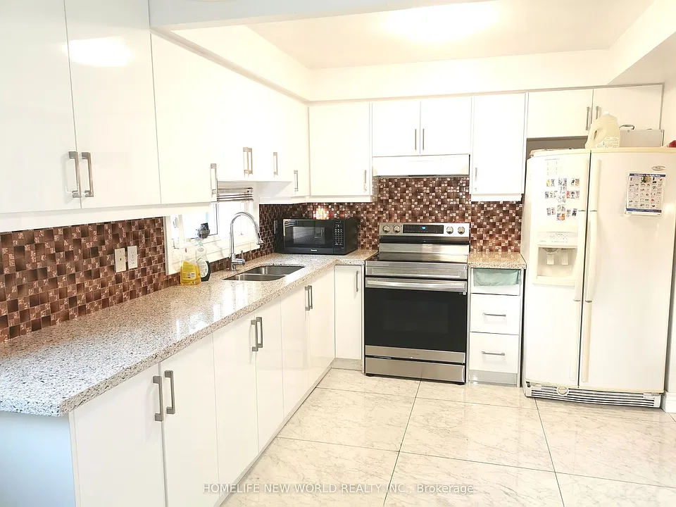 25 Picola Ct