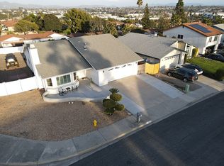 1602 Boulder Creek Rd, Oceanside, CA 92056