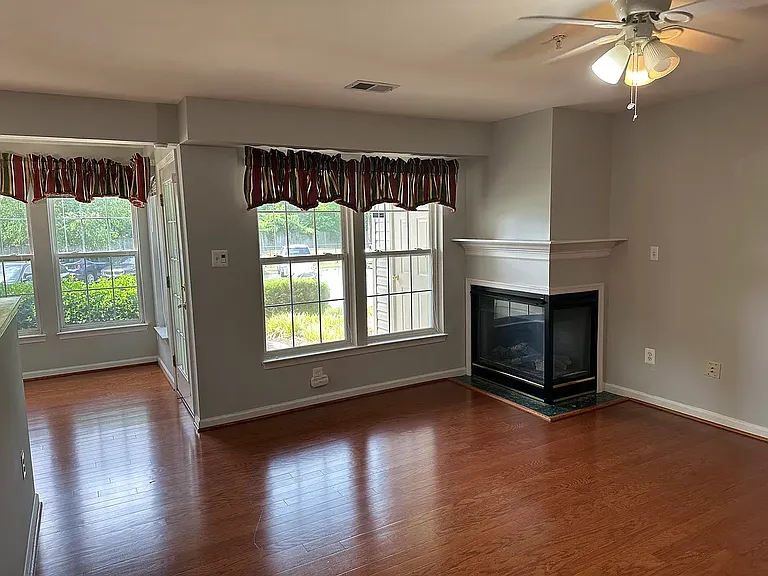 7505 Calderon Ct #D — Photo 15