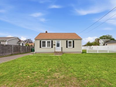 54 Shaw Park Ave, Chicopee, MA, 01013
