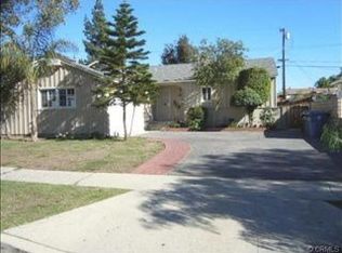 8860 Roslyndale Ave, Pacoima, CA 91331