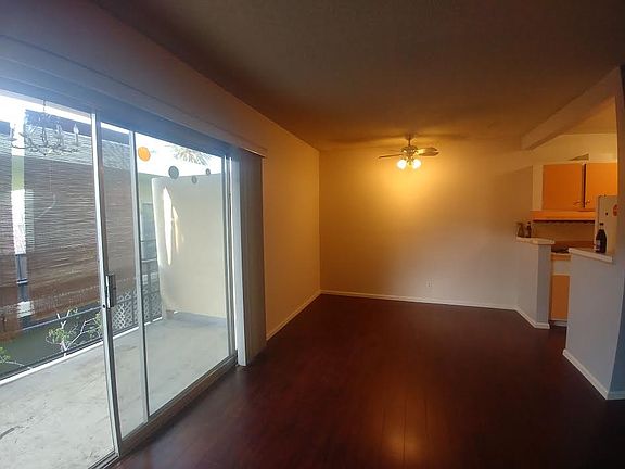 2nd image of 1335 N Poinsettia Pl APT 6