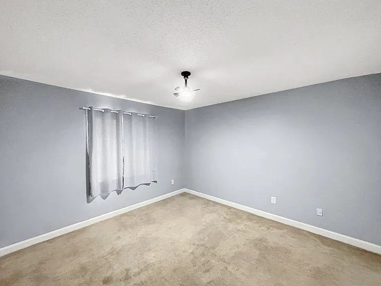 12216 Fox Hound Ln — Photo 11