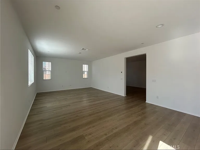 12574 Dartola St — Photo 14
