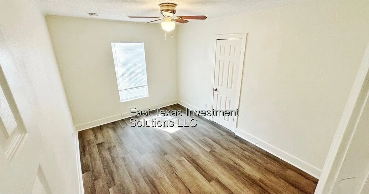 2 bed, 1.0 bath, 950 sqft, $1,325 — Photo 4