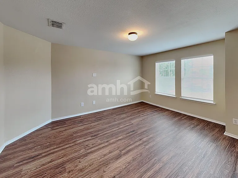 1813 Trego Dr — Photo 11