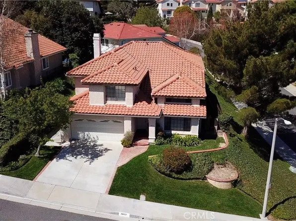 24151 Creekside Dr, Santa Clarita, CA 91321