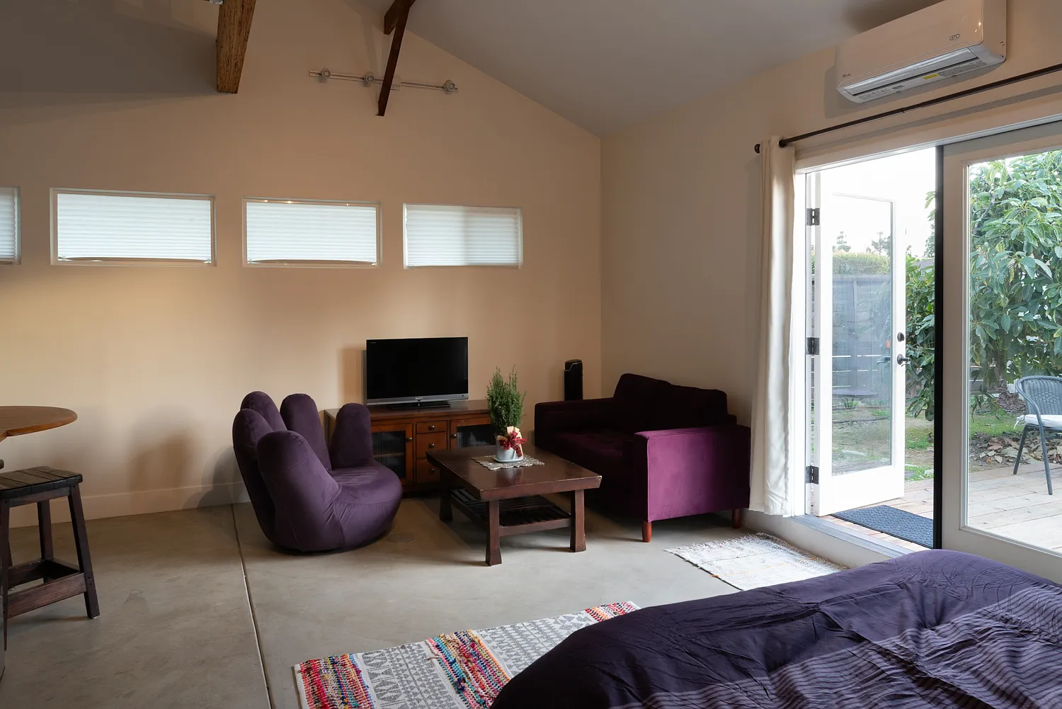 Studio, 376 sqft, $2,700 — Photo 4