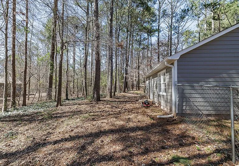 150 Onyx Pl — Photo 4