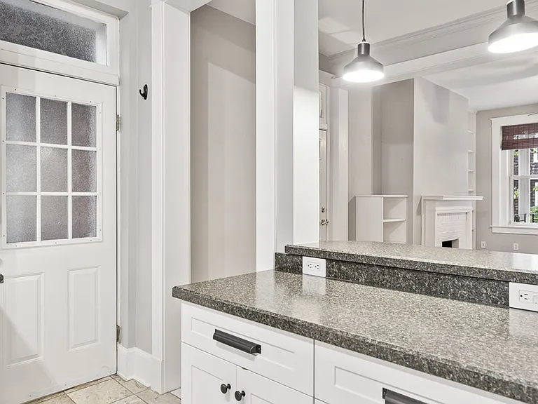 912 Matoaka St #1 — Photo 13