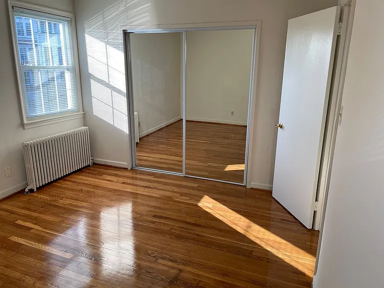 Lee Albemarle Apartments — Photo 30