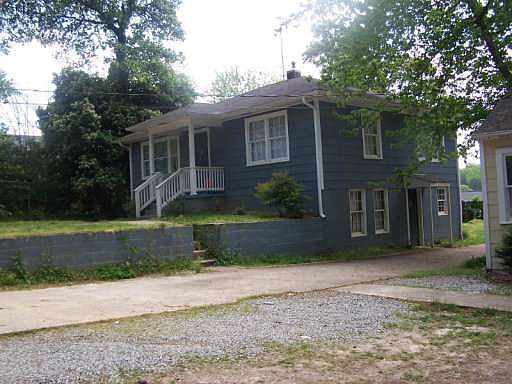 2nd image of 1367 Walker St