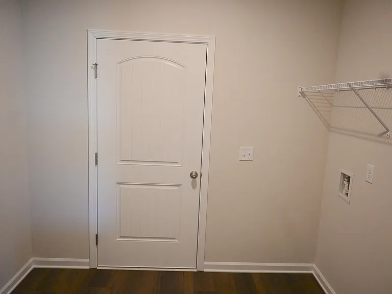 983 Manitou Cir — Photo 16