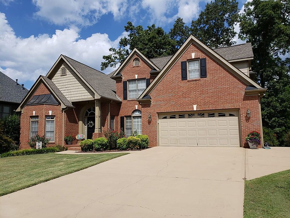 1st image of 600 River Valley Dr