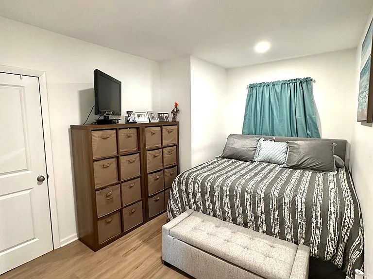 118 Kings Hwy #1 — Photo 19