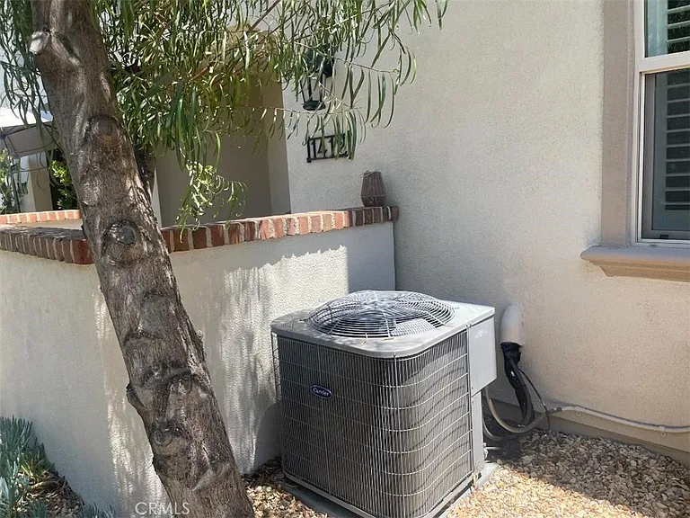 1412 El Paseo — Photo 30