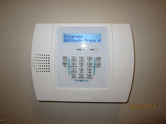 2nd image of 2409 W ROMLEY Avenue