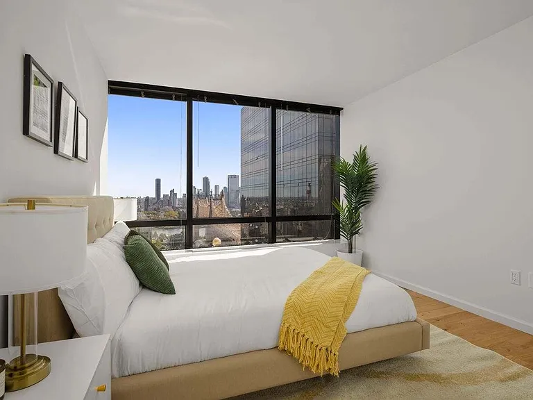 420 E 61st St #33B — Photo 11