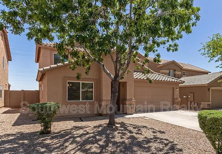 5179 E Silverbell Rd — Photo 4