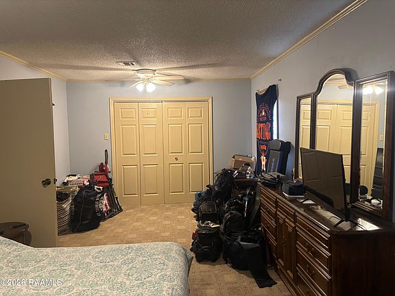 4th image of 108 April St
