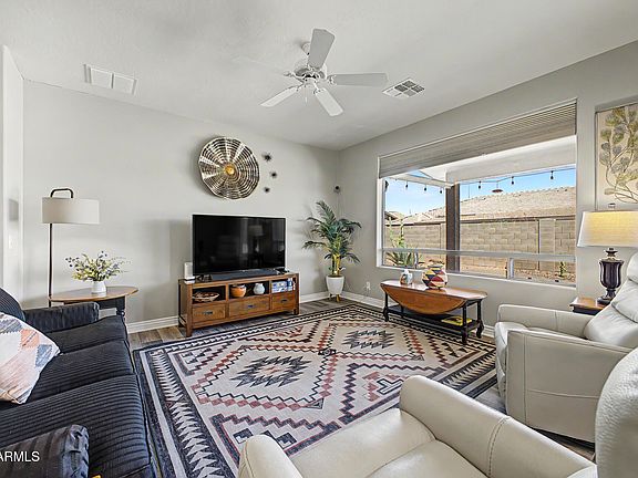 4th image of 2826 S WATTLEWOOD --