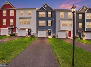 165 Homestead Dr, Hanover, PA 17331