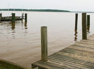 5736 Mallow Trl, Lorton, VA 22079