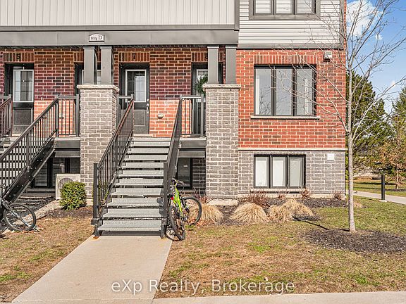 4th image of 160 Rochefort St #D8