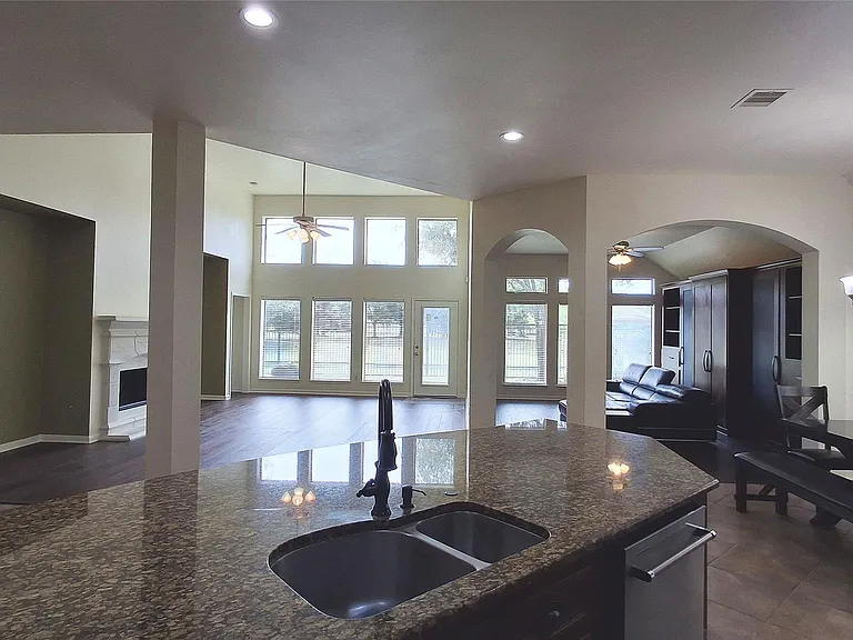 10615 Cortland Ridge Ln — Photo 10