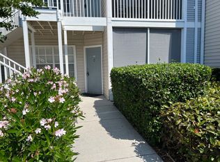850 S Tamiami Trl APT 302, Sarasota, FL 34236