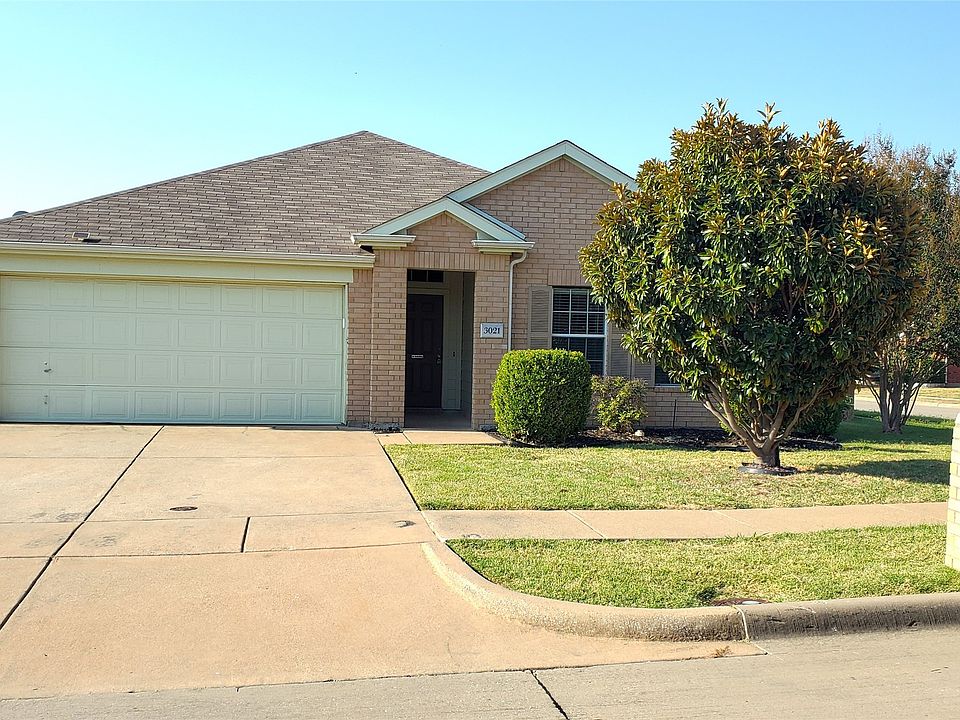 1st image of 3021 Sawgrass Dr